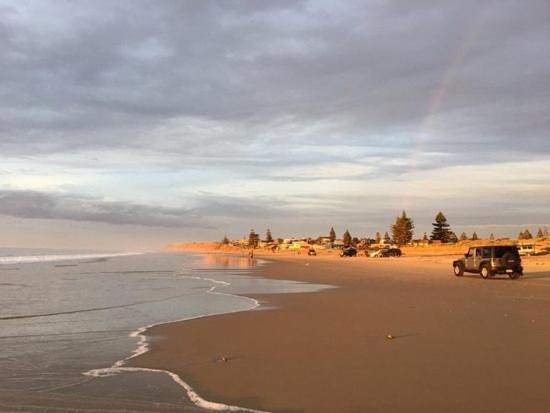 Moana Beach Tourist Park Bagian luar foto